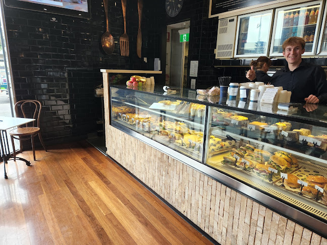 Bellezza Espresso Bar - Hospitality and gastronomy