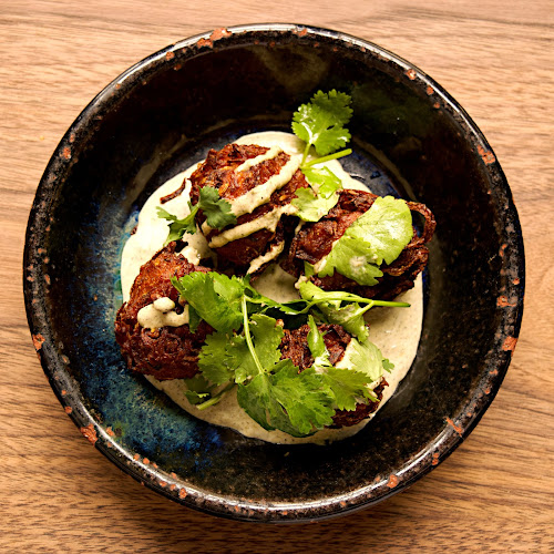 Lions And Tigers - Fremantle