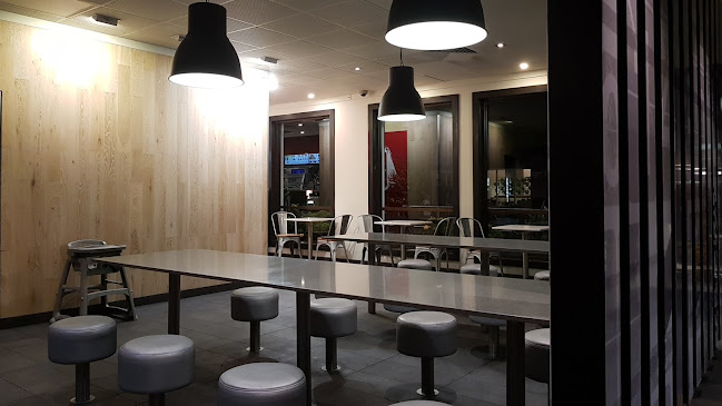 Comentarii opinii despre KFC Mermaid Beach