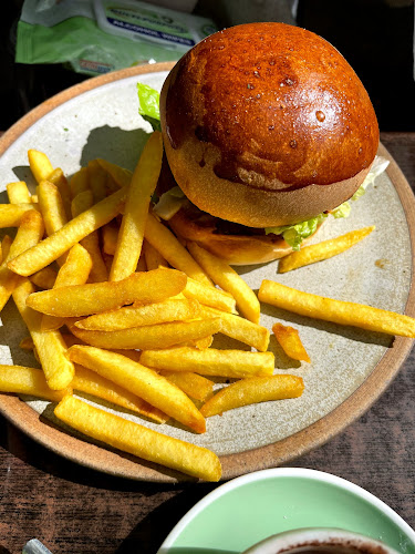 The Knox Made in Watson - Hospitality and gastronomy