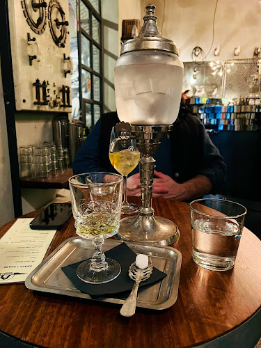 Comentarii opinii despre Bar Ampere