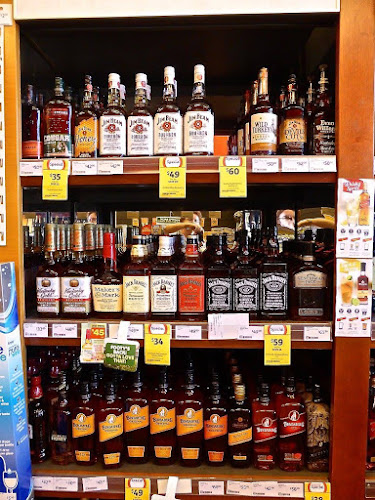 Liquorland Pacific Pines - Pacific Pines