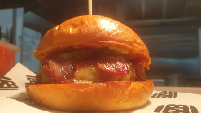 BZ Burger - Hospitality and gastronomy