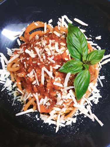 Via Della Spiga Italian Restaurant