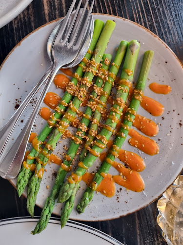 Comentarii opinii despre Black Cow Bistro