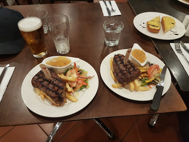 Leichhardt Hotel - Rockhampton City