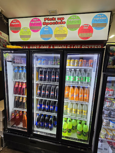 Johnny Boys Pizza Parkhill Plaza - Order directly on our website - Hospitality and gastronomy