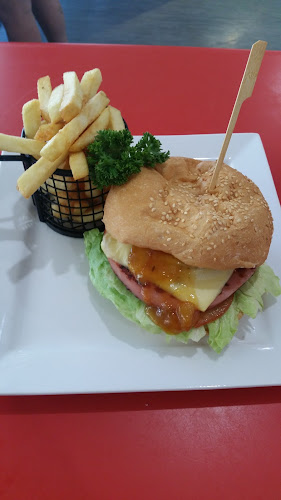 10 Kooringal Rd, East Wagga Wagga NSW 2650