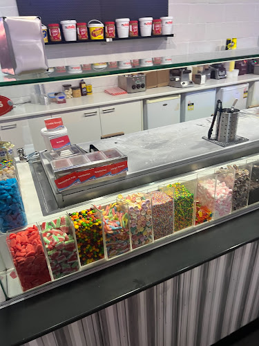 26/13 Lake St, Caroline Springs VIC 3023