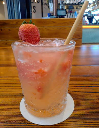 Malt Shovel Taphouse Sunshine Coast - Hospitality and gastronomy