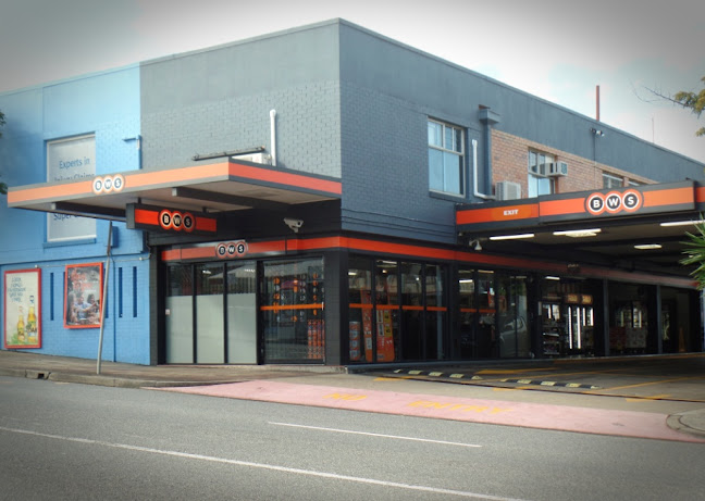 BWS Indooroopilly Drive