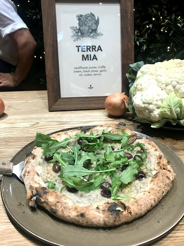 Comentarii opinii despre Assembly Bar