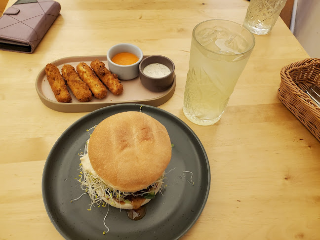 Two-Bit Villains - Adelaide