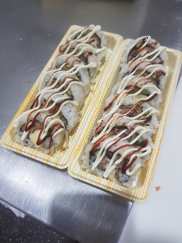 Comentarii opinii despre Sushi Table