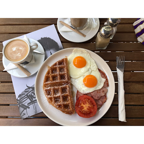 Comentarii opinii despre Waffle & Coffee
