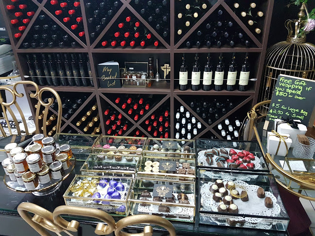 Opinii despre Perfection Boutique food and wine în Summerland Point - Hospitality and gastronomy