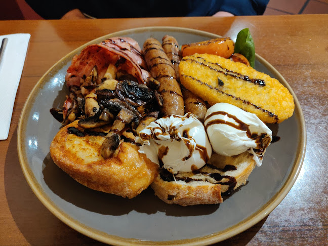 Cafe Vivaldi - Hospitality and gastronomy