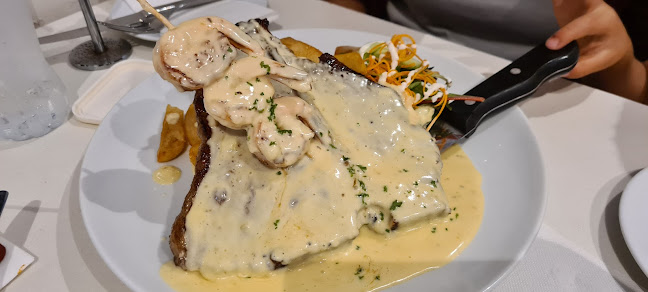 Opinii despre Mia Restaurant- Western and Asian în Geraldton - Hospitality and gastronomy