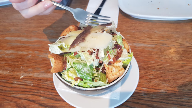 Hurricane's Grill Darling Harbour - Sydney