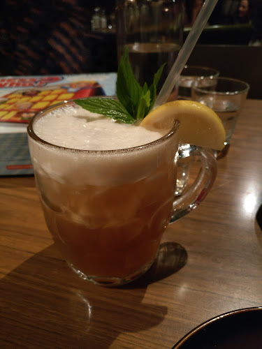 Comentarii opinii despre The Moon