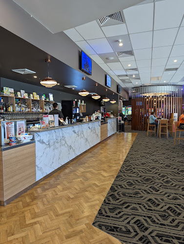 Cherry Street Sports Club - Hospitality and gastronomy