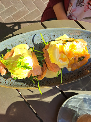 Overtime Cafe & Bar - Hamilton