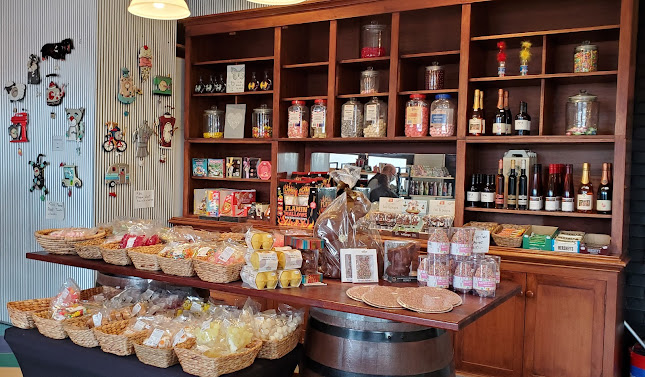 Yarra Glen Ice Creamery & Lolly Shop - Melbourne