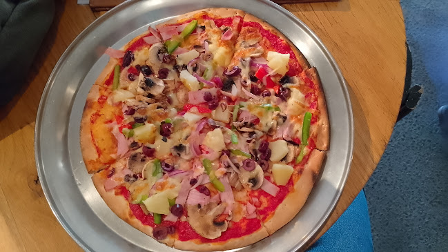 Cargo Bar Pizza Lounge - Hospitality and gastronomy