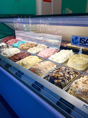 Highett Gelato & Desserts - Hospitality and gastronomy