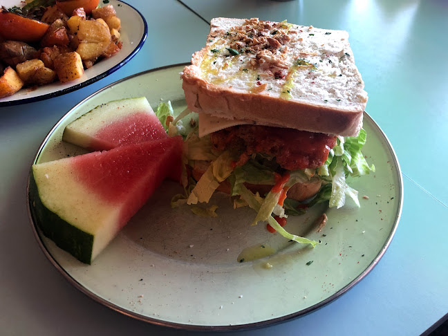 Comentarii opinii despre Satchmo Café