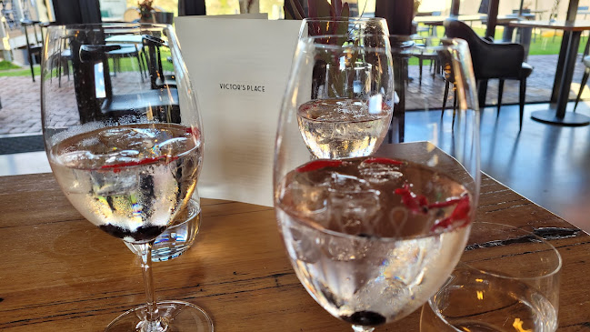 Comentarii opinii despre Victor's Place