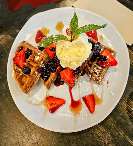 The Lansdowne Cafe - West Hobart