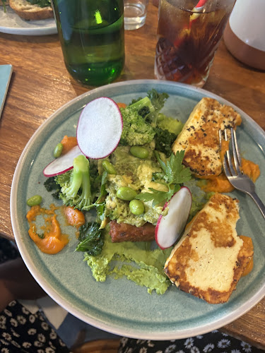 Comentarii opinii despre House of Hubert