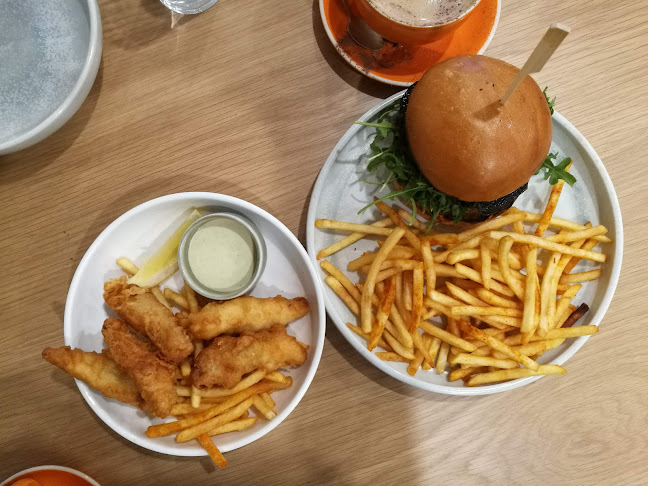 At Baker St Restaurant & Bar Gosford - Hospitality and gastronomy