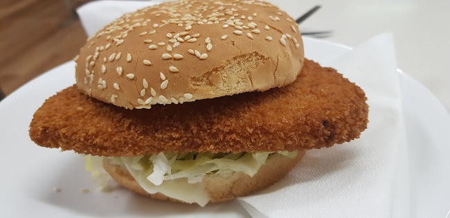 Opinii despre Burgie's Burger Bar & Cafe în Dubbo - Hospitality and gastronomy