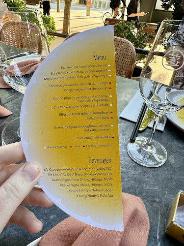 Comentarii opinii despre Lotus Barangaroo