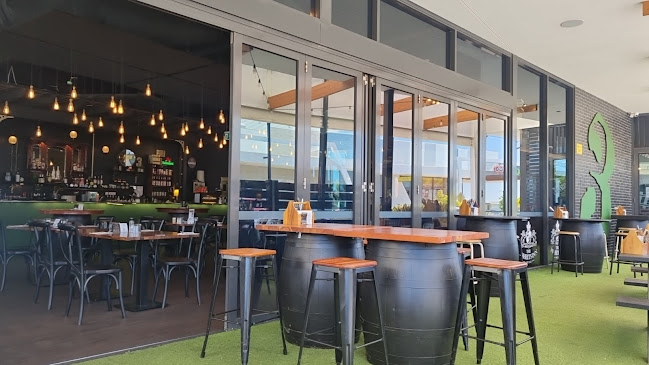 The 3Sheets Inn - Butler