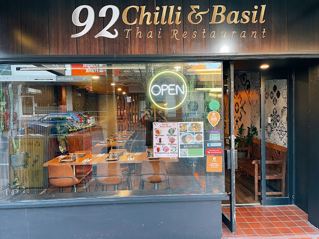 92 Mann St, Gosford NSW 2250