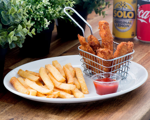 Opinii despre Cookhouse Burgers (Pascoe Vale) în Melbourne - Hospitality and gastronomy