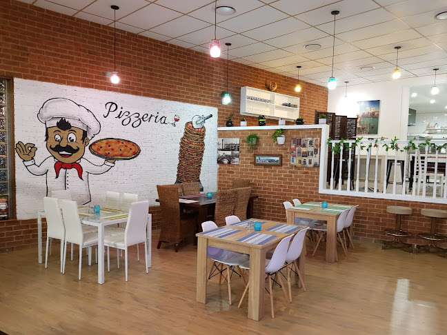 The Tower Of Pizza - Hospitality and gastronomy