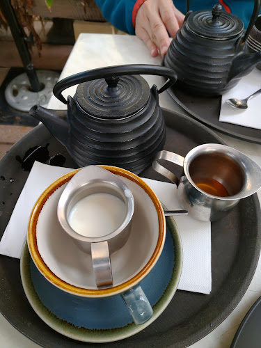 277 Nudgee Rd, Hendra QLD 4011