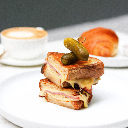 Comuna Cafe - Hospitality and gastronomy