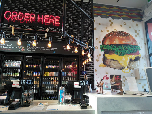 Comentarii opinii despre The Fish & Burger Co.