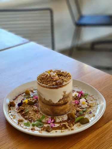 Cafe Vie - Hospitality and gastronomy