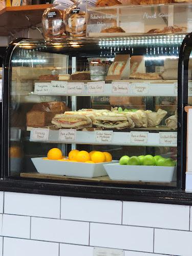 Comentarii opinii despre Little Clive Cafe