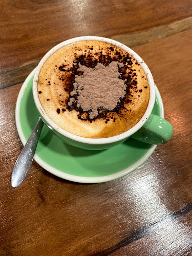 Ed on Edward Cafe - Hospitality and gastronomy