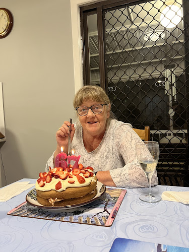 95 Riding Rd, Hawthorne QLD 4170