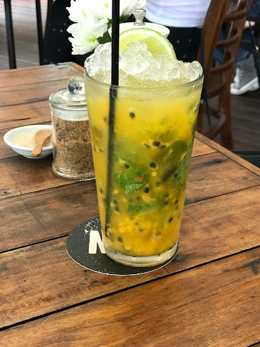 1 Pyne St, Edge Hill QLD 4870