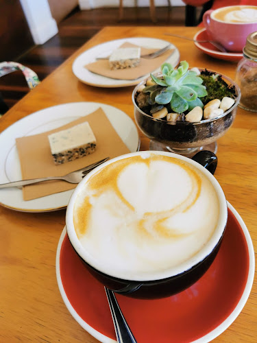 The Parade Cafe - Hospitality and gastronomy