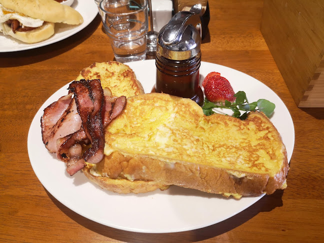 Comentarii opinii despre Olive Grove Delicatessen